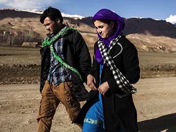 afghan_couple_NYT2_360x270
